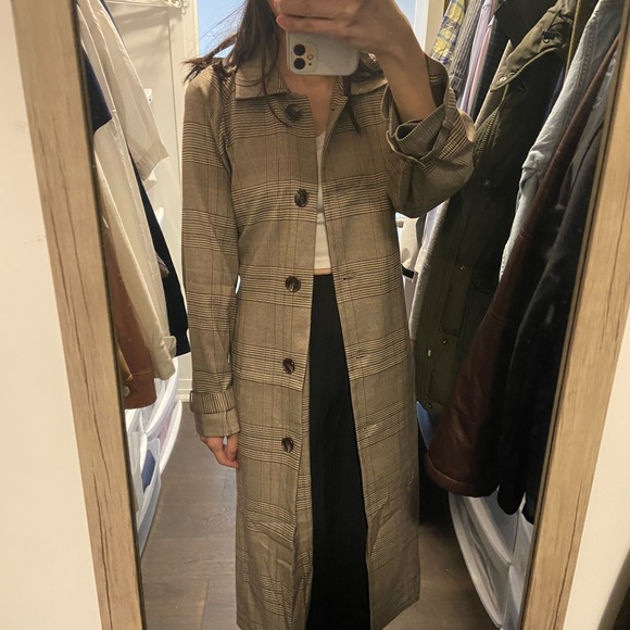 Trench coat - Picture 2 of 15